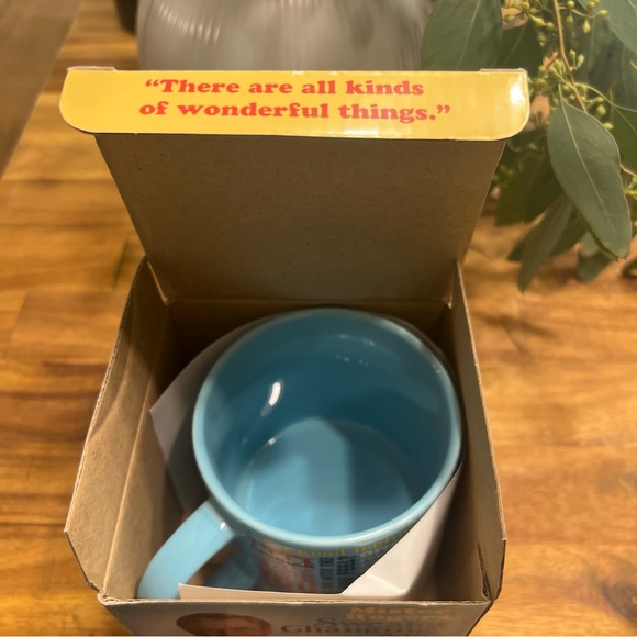 Mister Rogers’ Neighborhood 2014 Sweater Changing Mug / NEW / Fred Rogers. - Picture 3 of 8